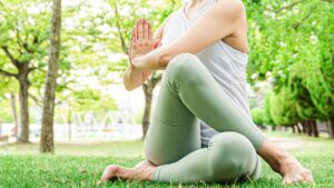 50代からの座禅と瞑想|雑念だらけでも続く“心の整え方”