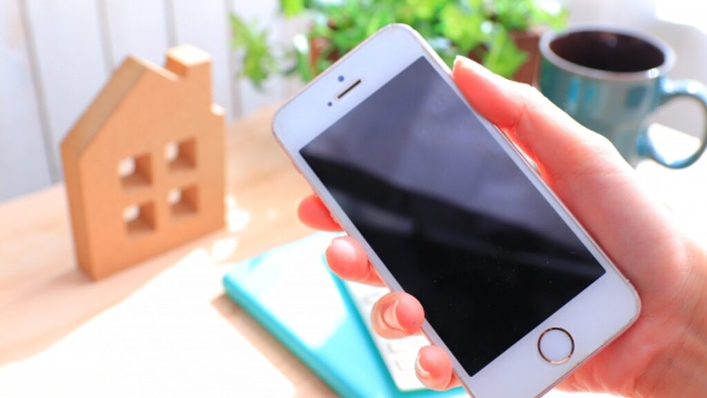 SNSに疲れやすい50代女性のためのデジタルデトックス入門|無理しない実践法